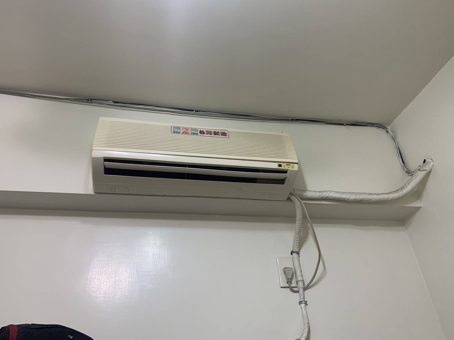 [立刻修案例]翁小姐找我們去家中修冷氣的第1張圖片